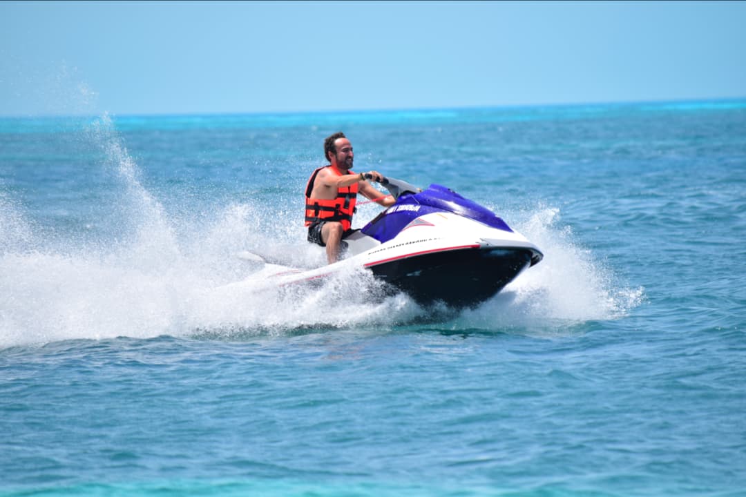 WATER ACTIVITIES | JET SKI